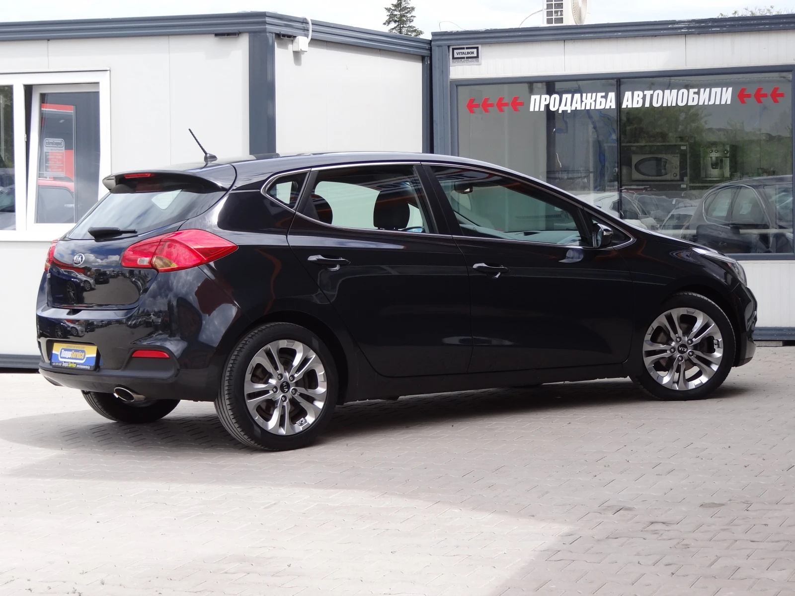 Kia Ceed 1.6 GDI-135k.c. - Spirit / Автоматик / Euro-5 / - изображение 5