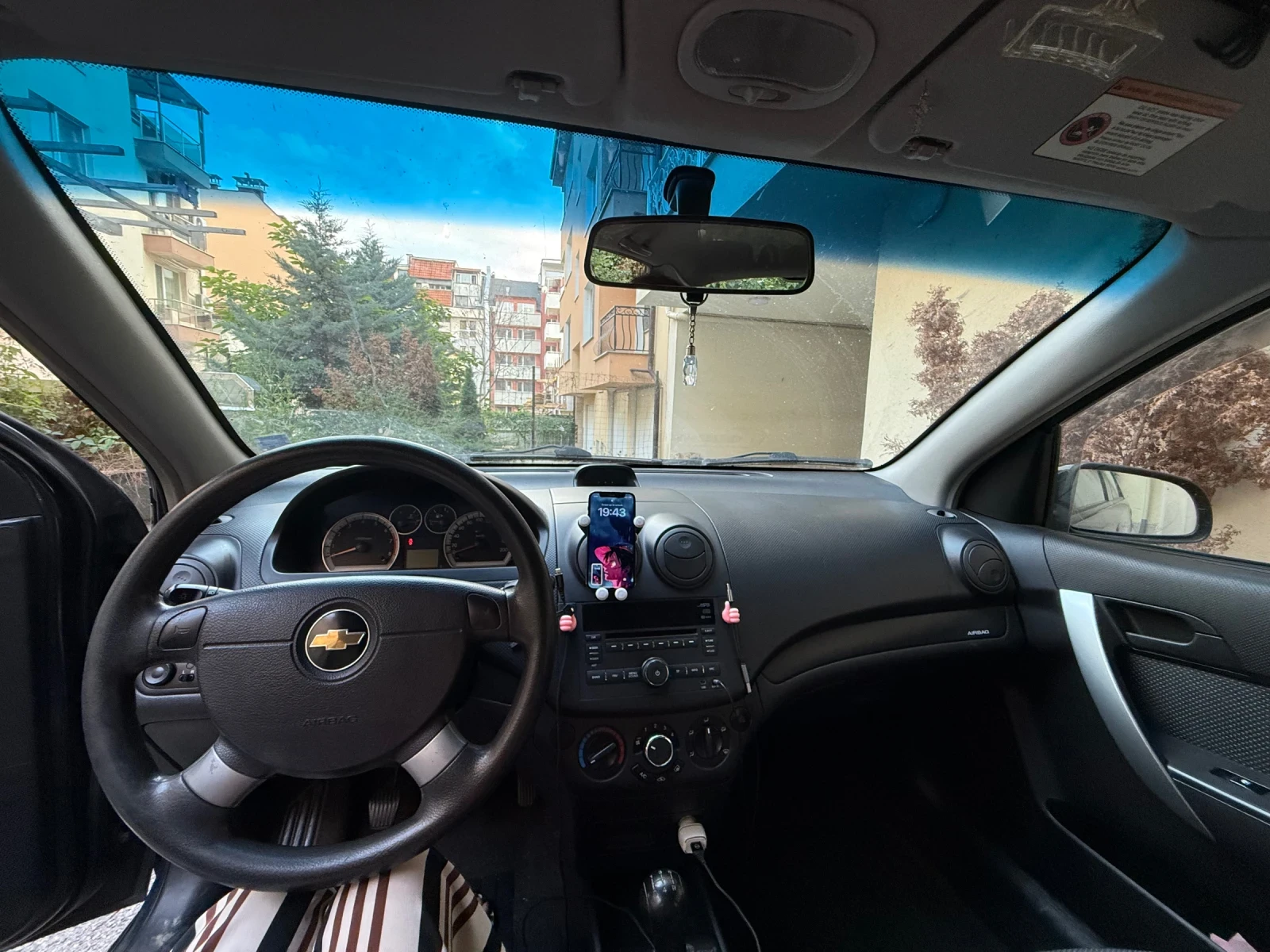 Chevrolet Aveo  - изображение 5