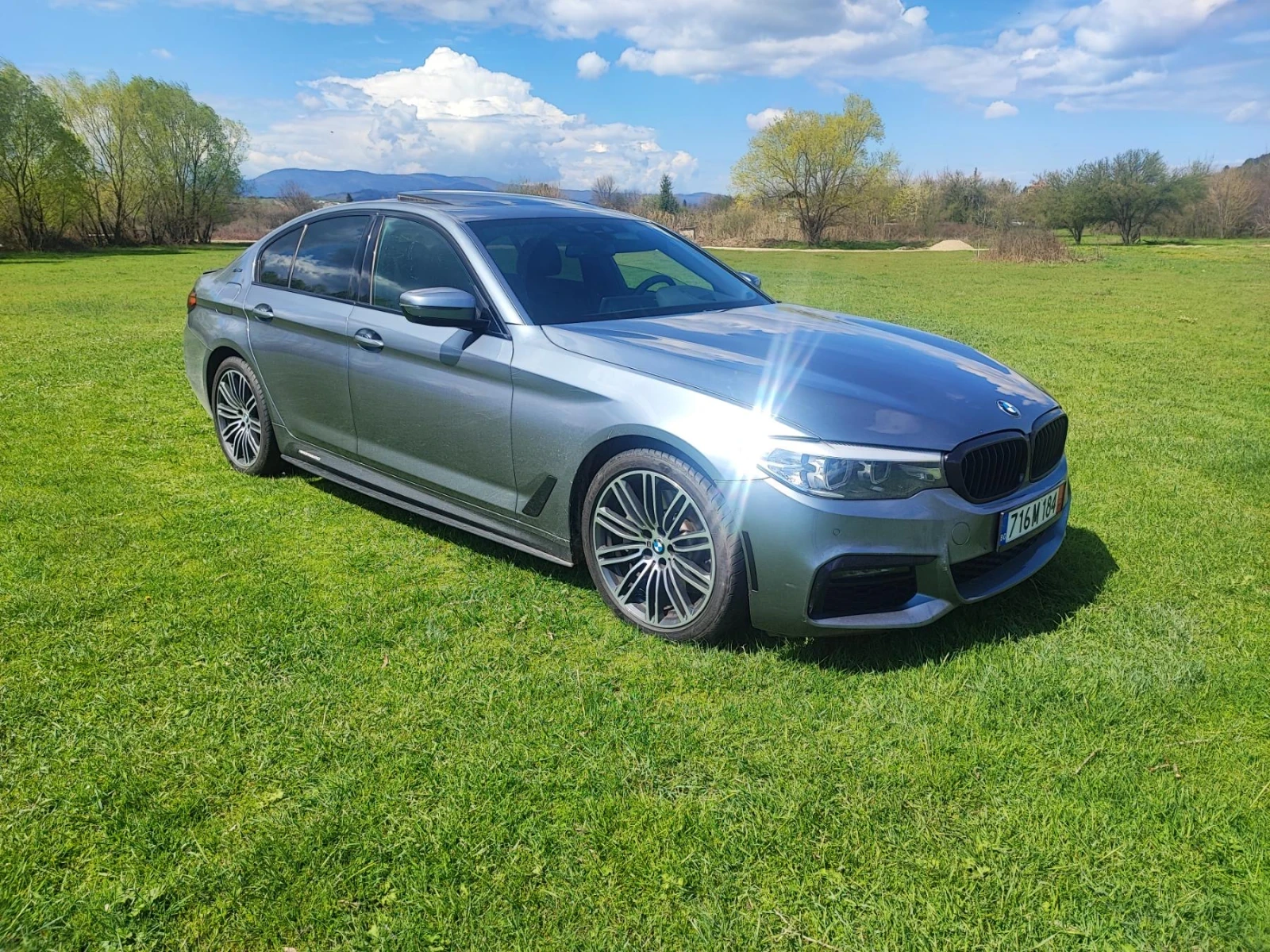 BMW 530E  - изображение 2