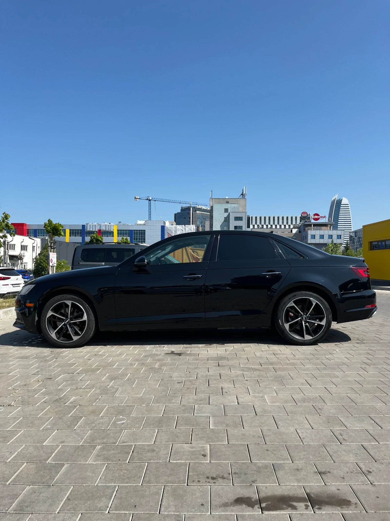 Audi A4 2.0 TFSI  - изображение 7