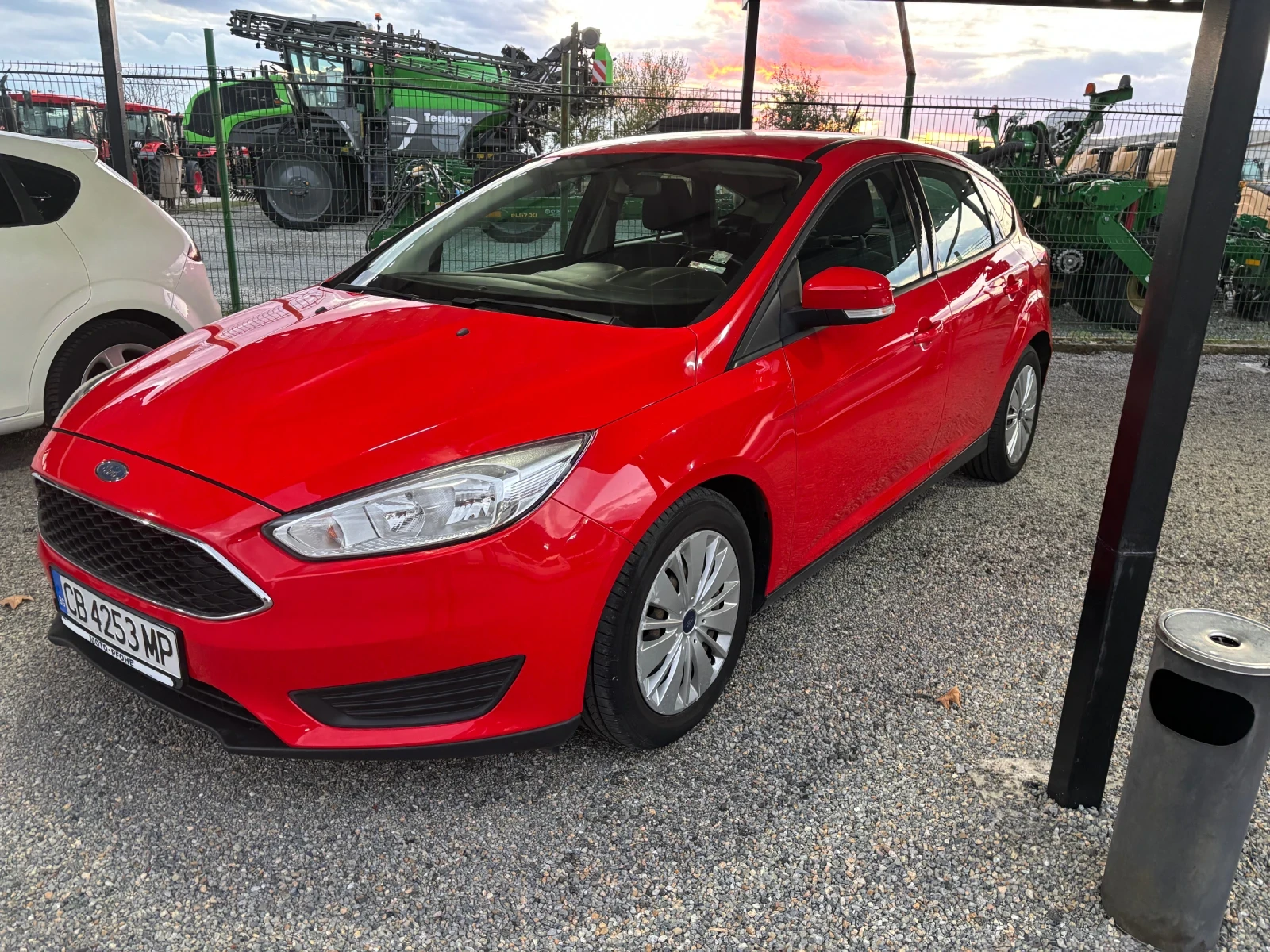 Ford Focus Benzin 1000kub  - изображение 5