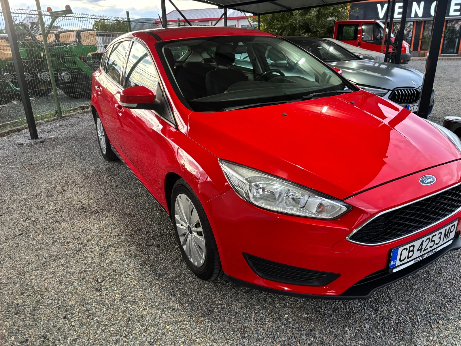 Ford Focus Benzin 1000kub  - изображение 4