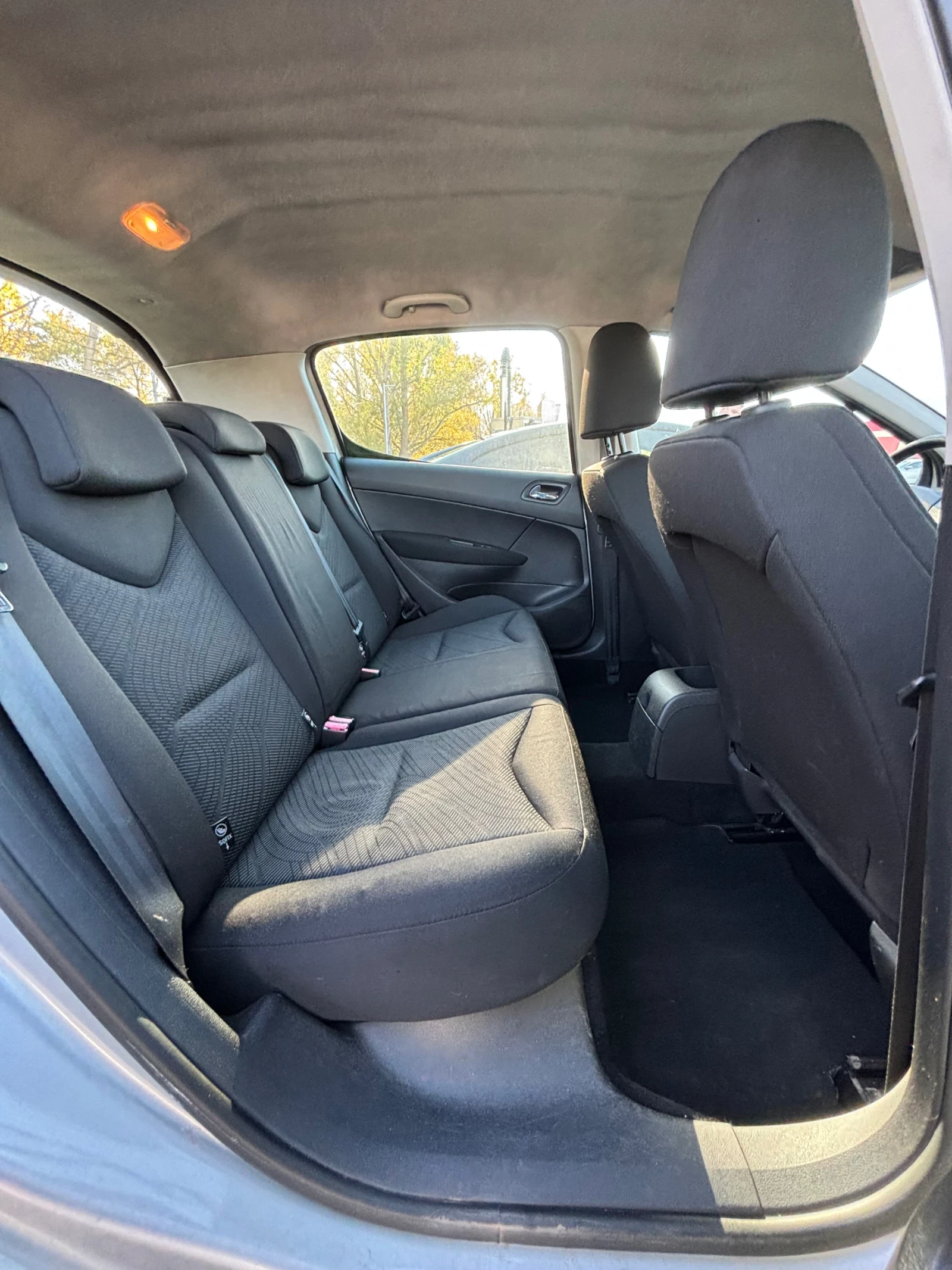 Peugeot 308  - изображение 8