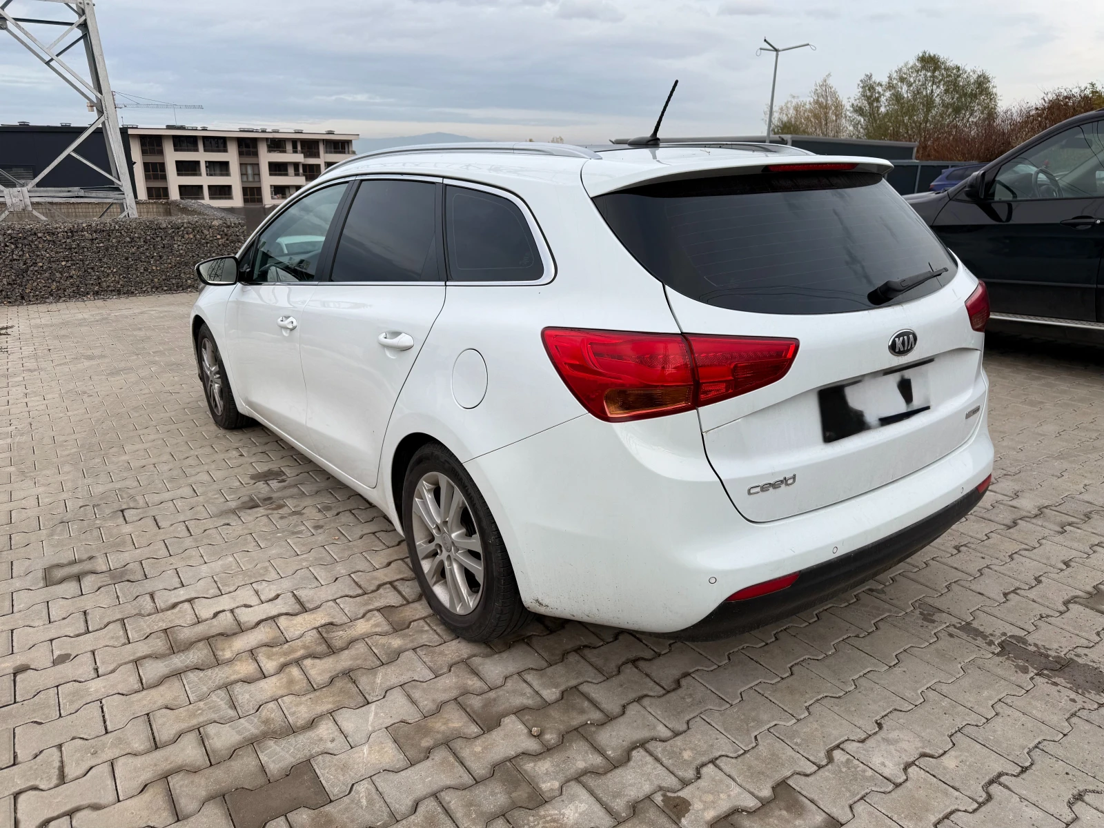 Kia Ceed 1.6 - изображение 4