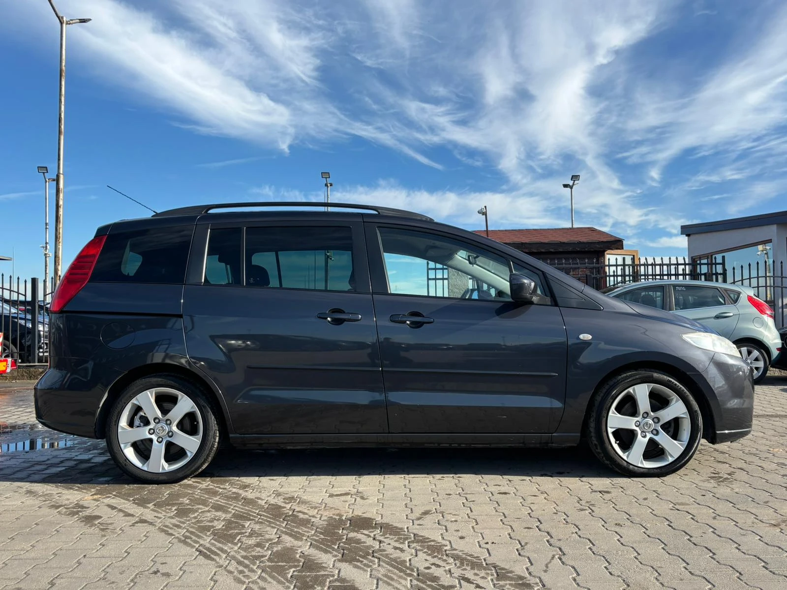 Mazda 5 / 2.0D / 143 HP / 6+ 1 / - изображение 6