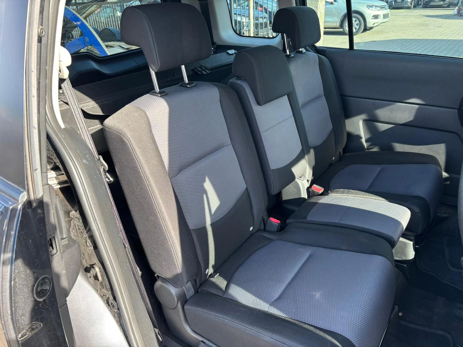 Mazda 5 / 2.0D / 143 HP / 6+ 1 / - изображение 10