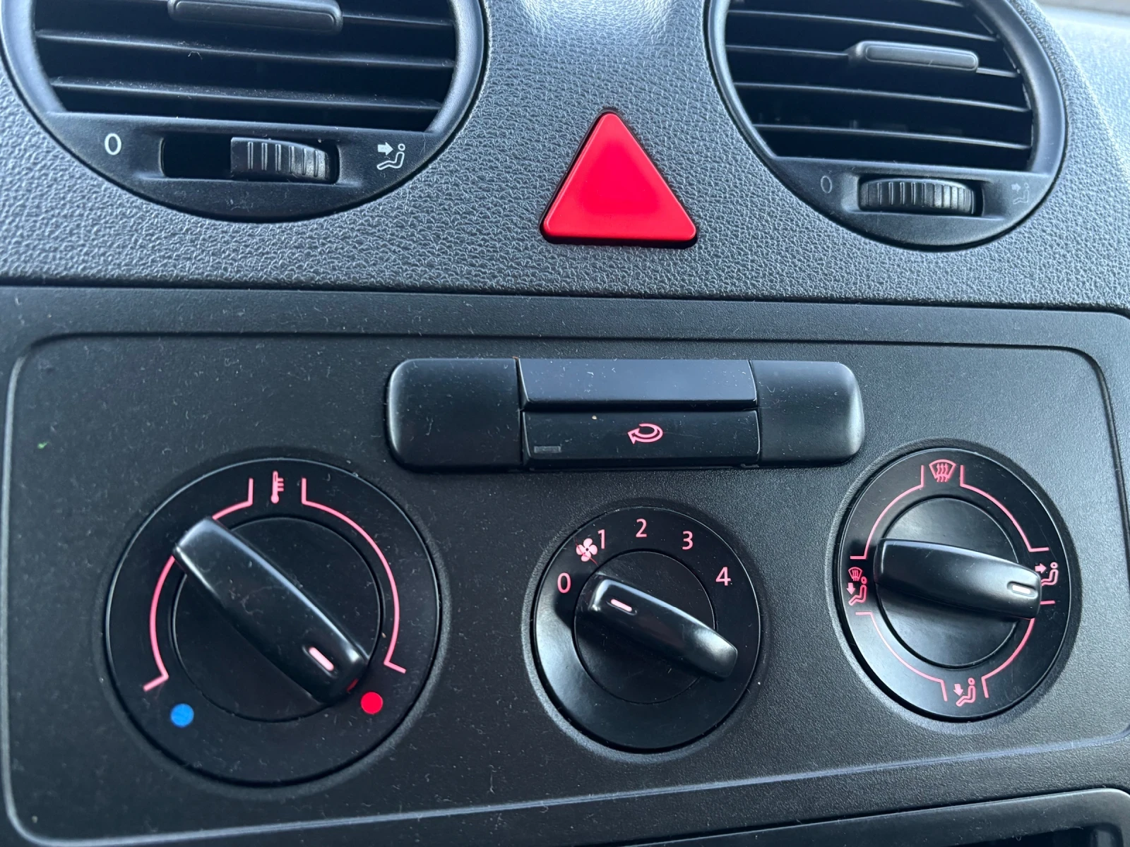 VW Caddy  - изображение 8