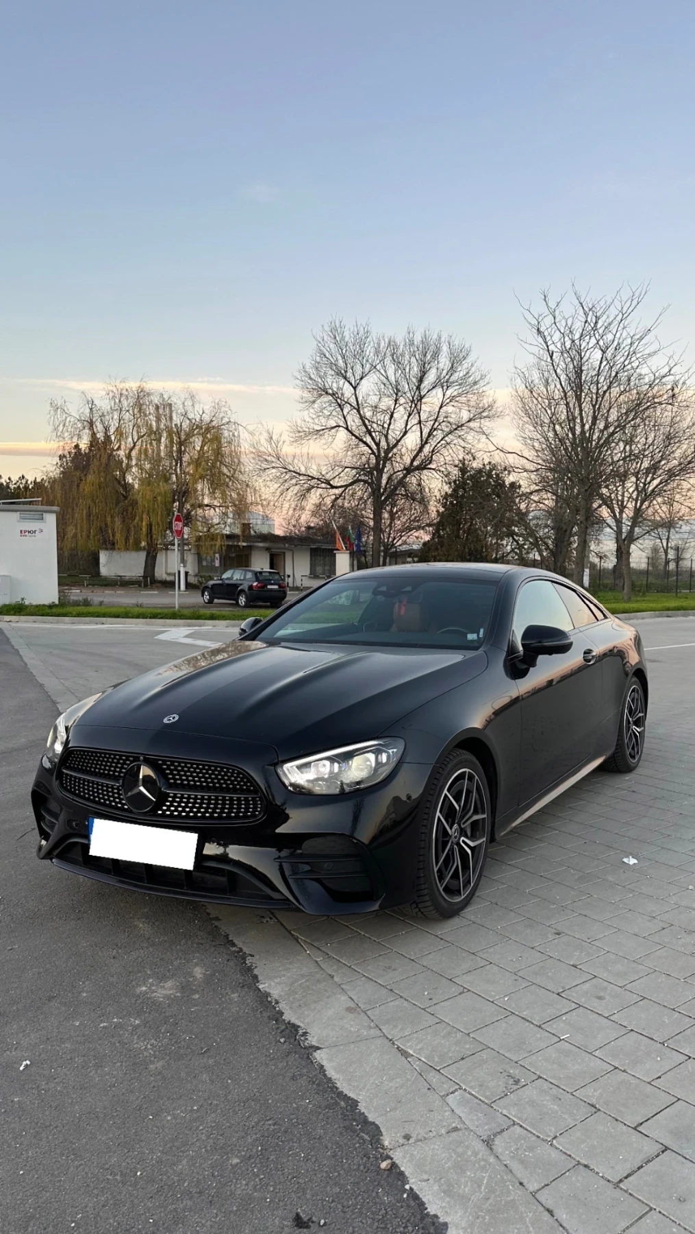 Mercedes-Benz E 400 d 4M AMG, BURMESTER, MEMORY, ОБДУХВАНЕ, 360, PANO - изображение 2