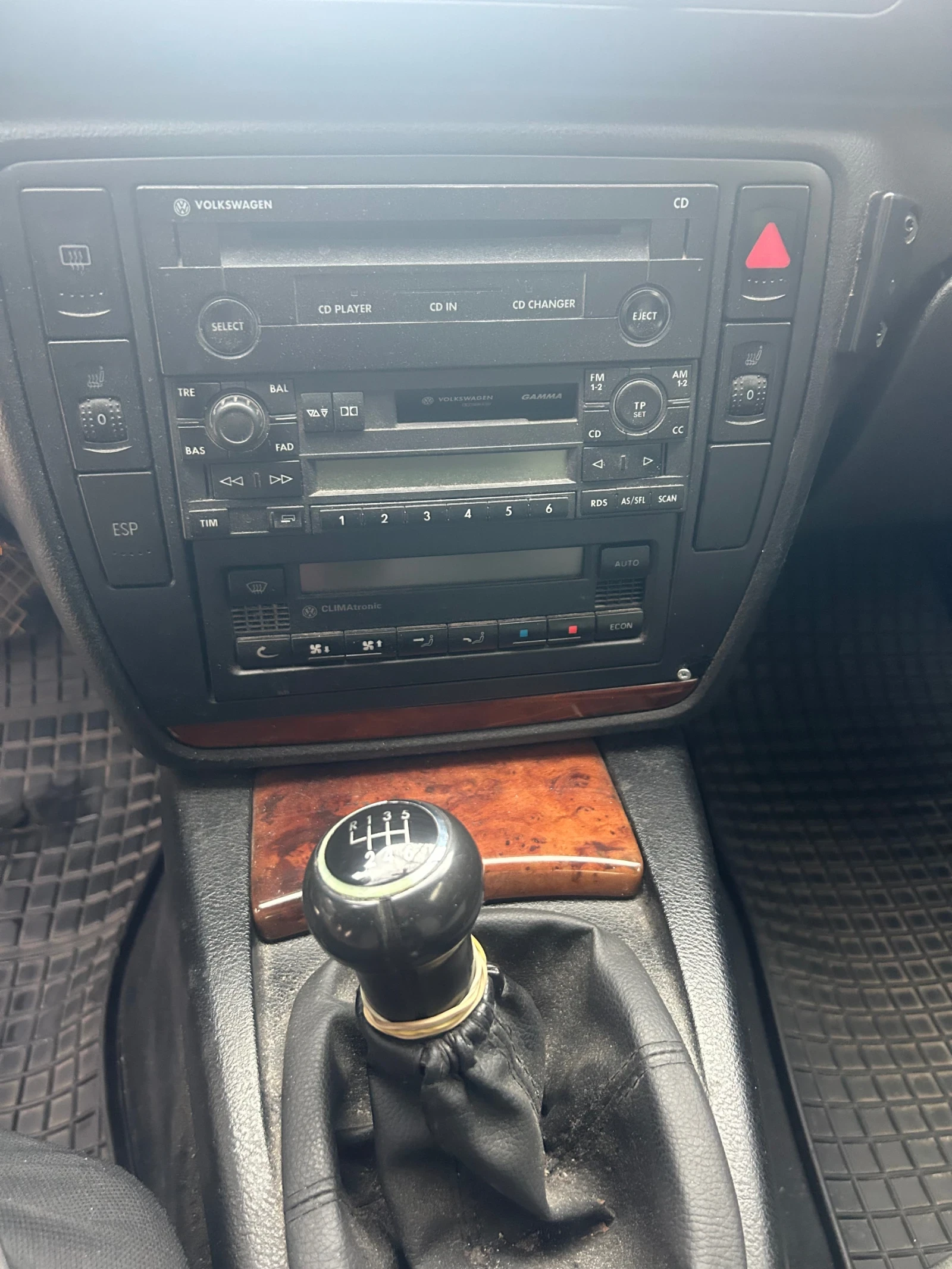 VW Passat  - изображение 4