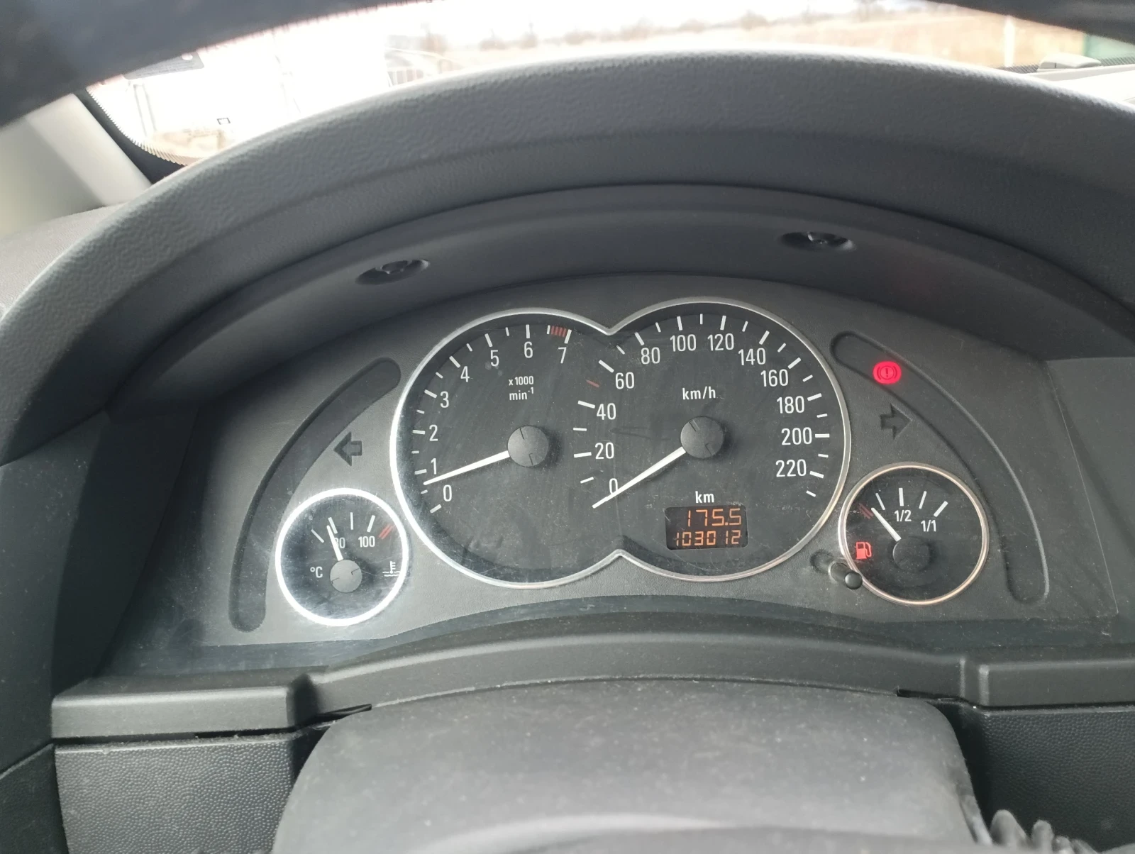 Opel Meriva  - изображение 8