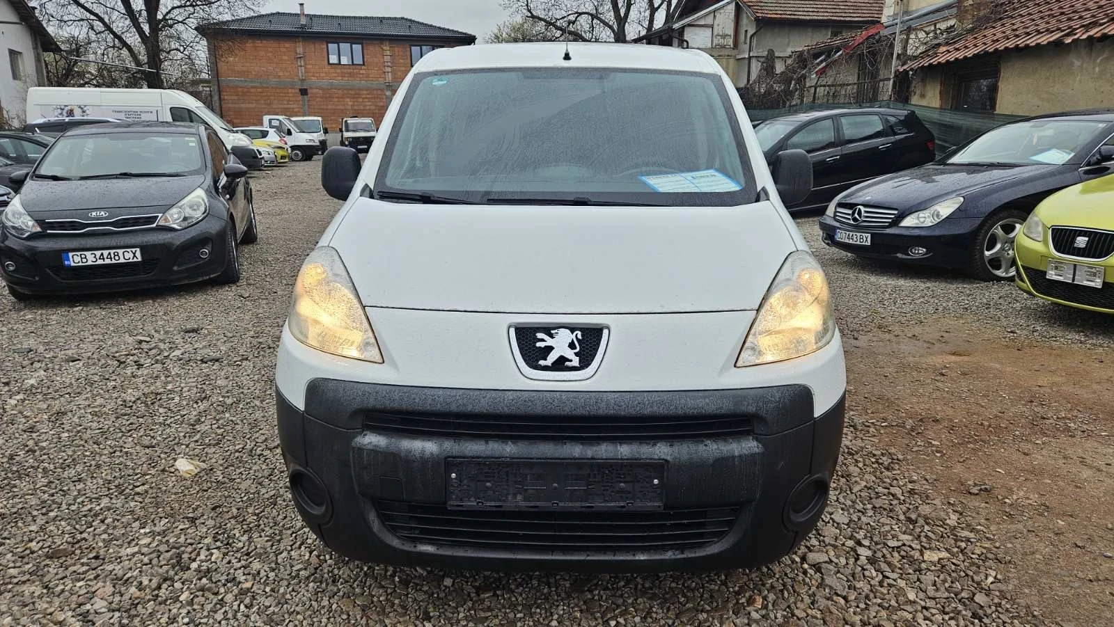 Peugeot Partner, снимка 2 - Автомобили и джипове - 54071200