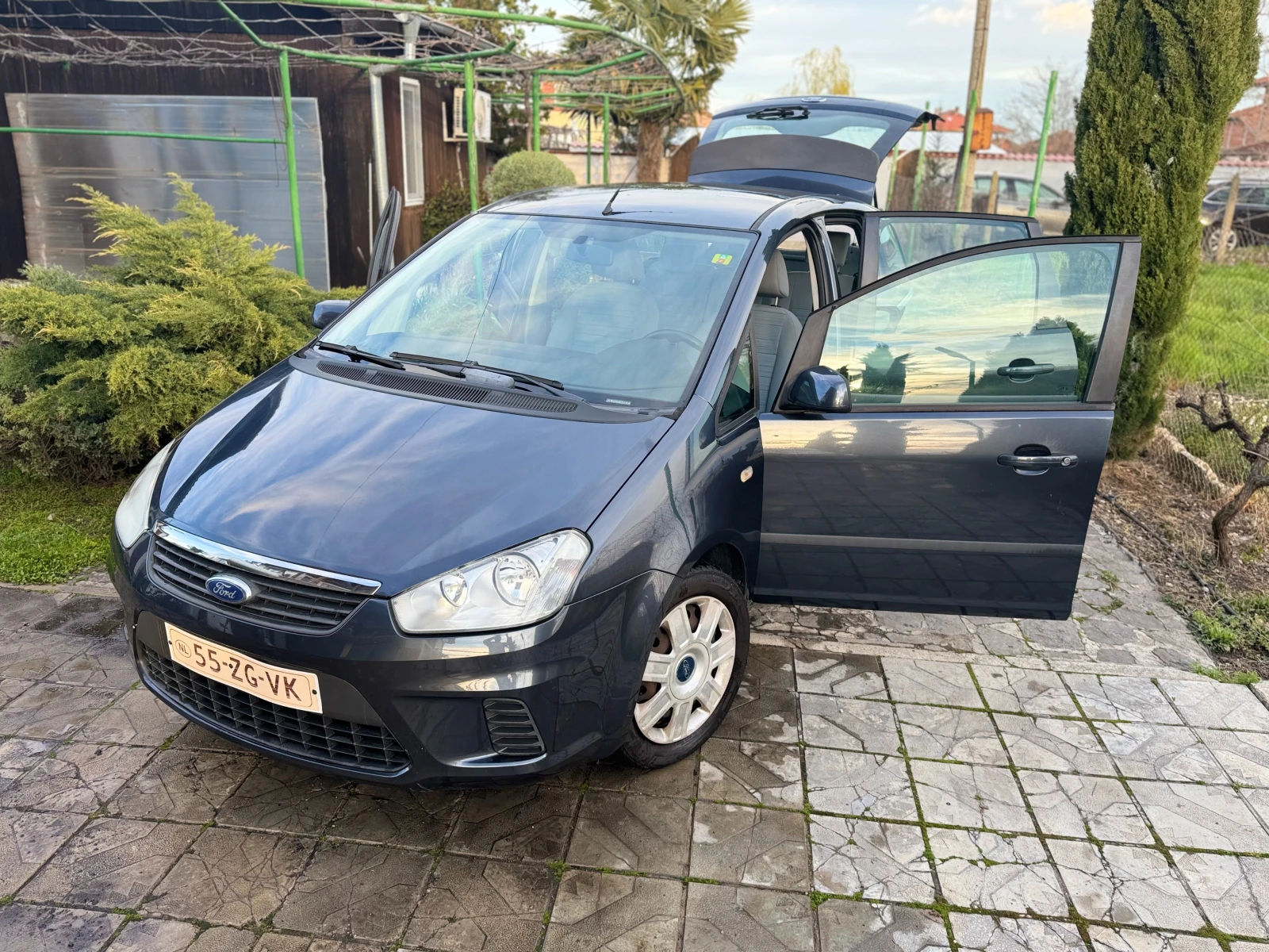 Ford C-max 1.8i 125кс Facelift, снимка 7 - Автомобили и джипове - 54087671