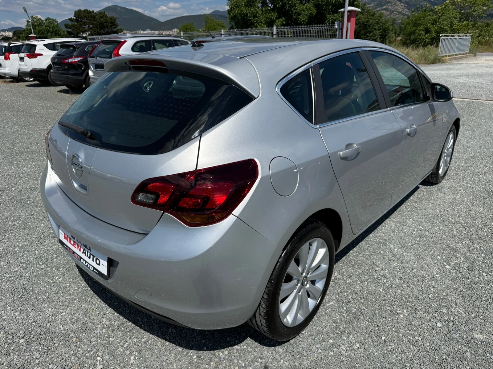 Opel Astra (KATO НОВА), снимка 6 - Автомобили и джипове - 54650572