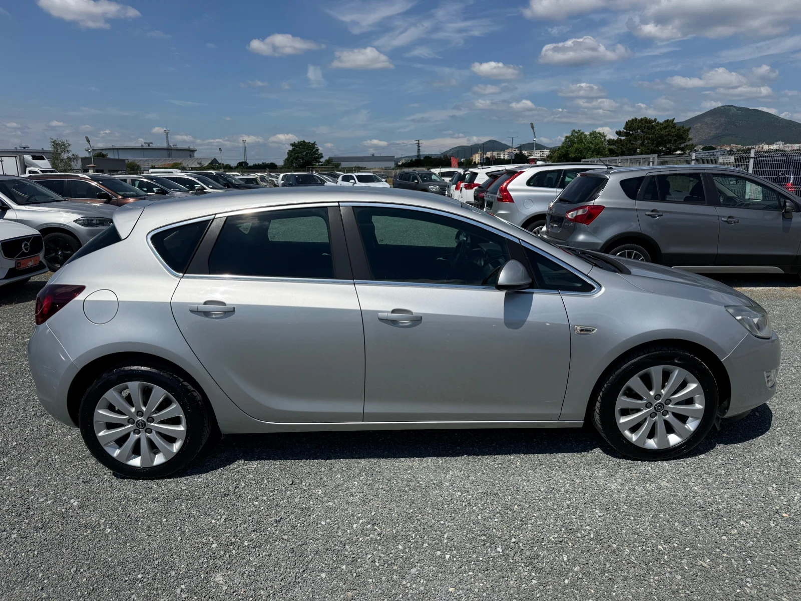 Opel Astra (KATO НОВА), снимка 4 - Автомобили и джипове - 54650572