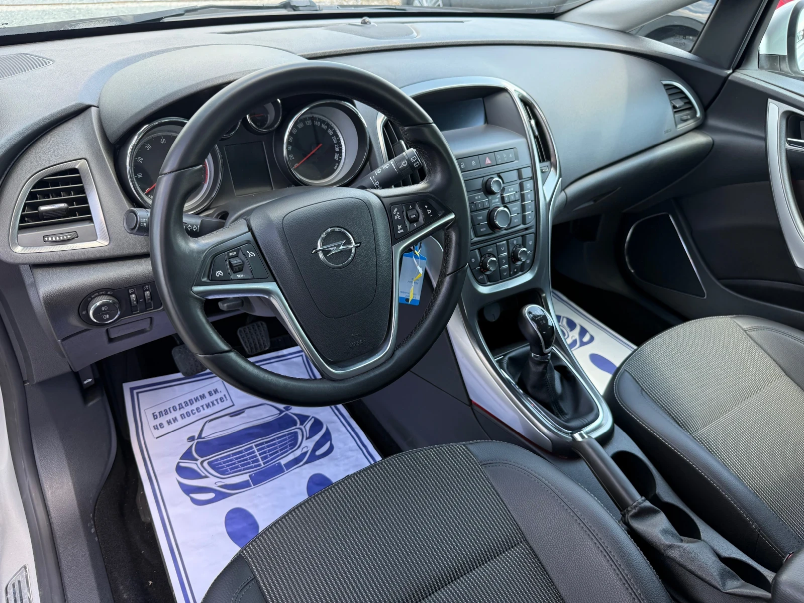 Opel Astra (KATO НОВА), снимка 12 - Автомобили и джипове - 54650572