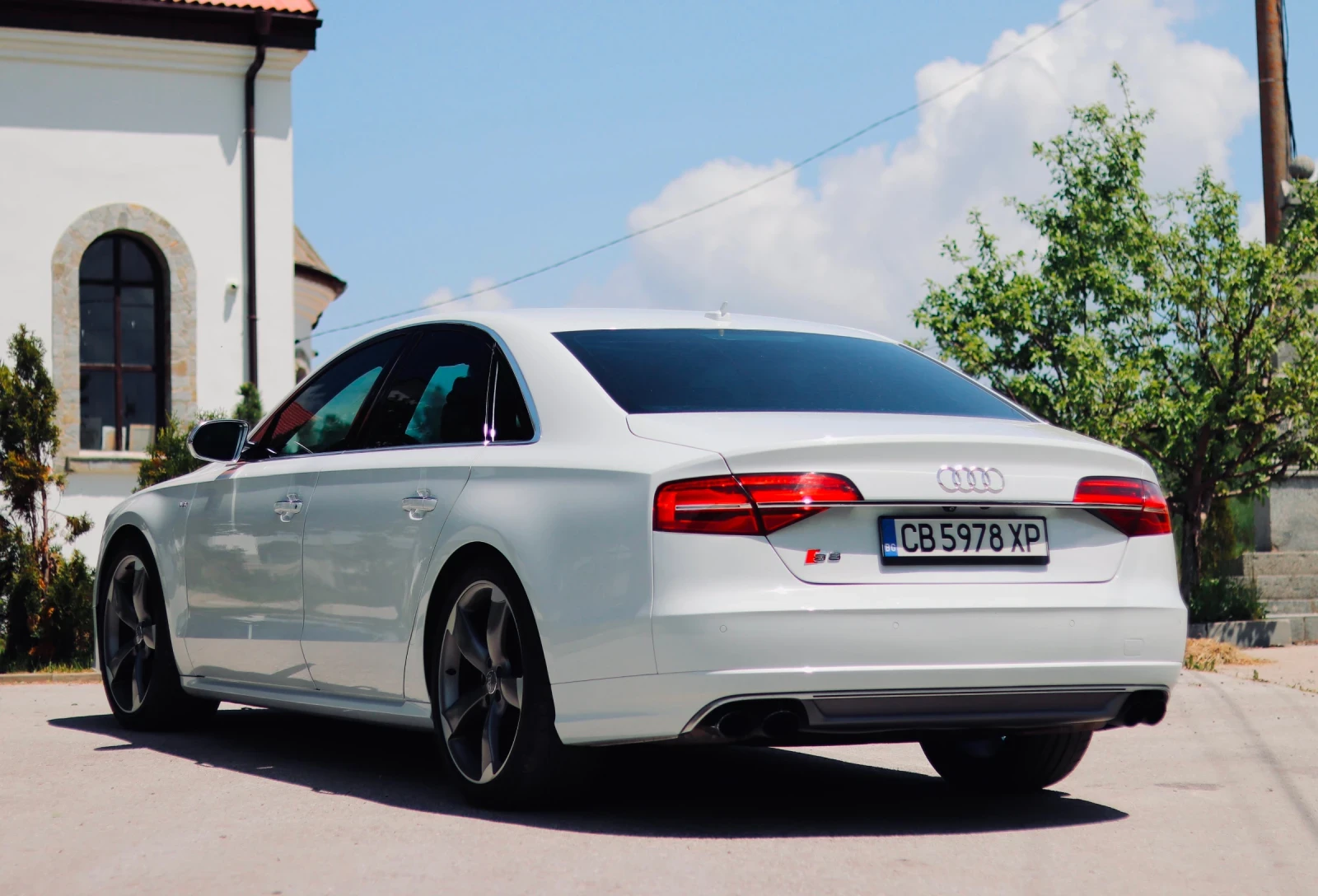 Audi S8 4.0T, снимка 4 - Автомобили и джипове - 54704685