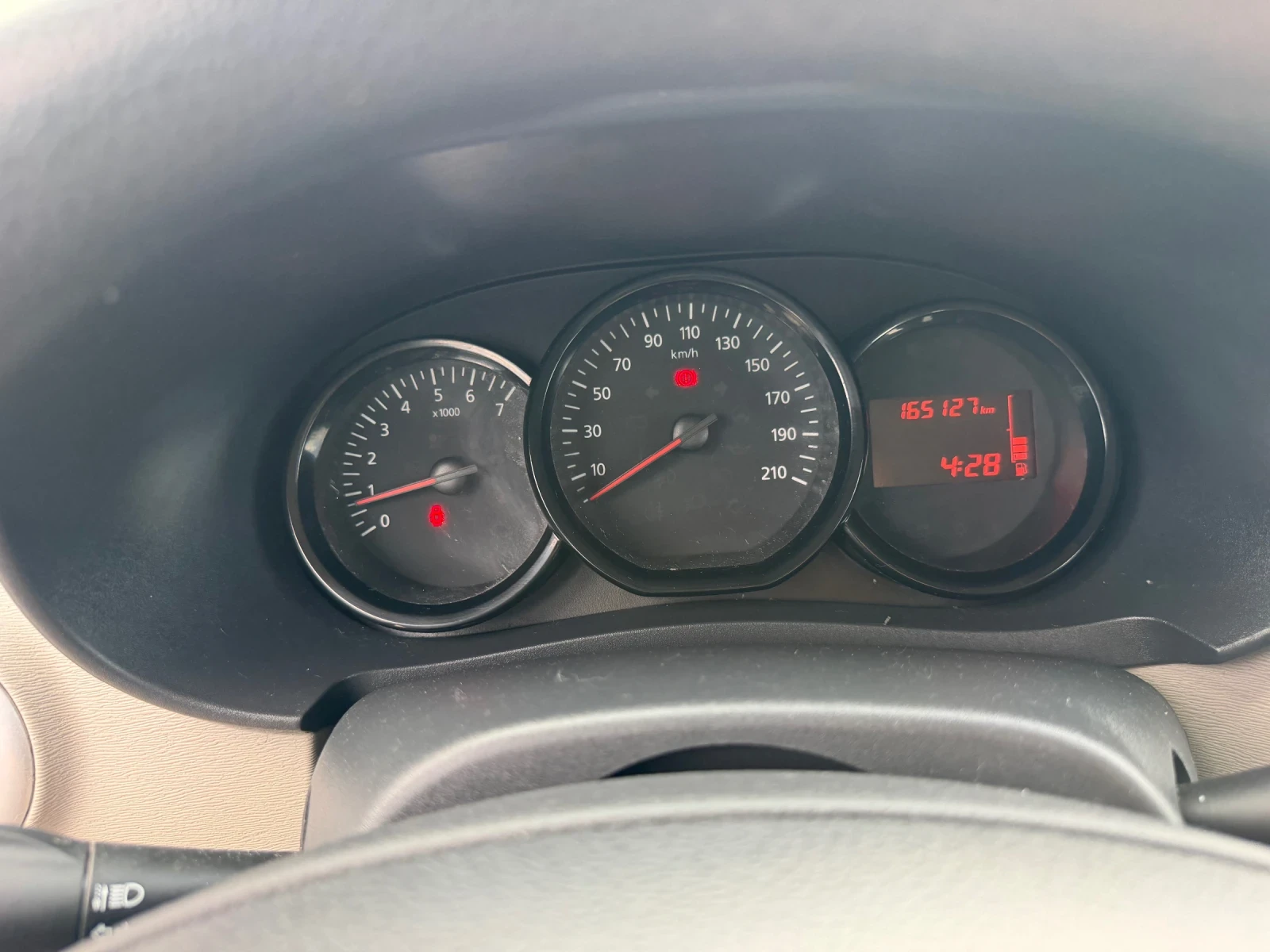Dacia Lodgy 1.5d/90hp/7 �����/EVRO5B | Mobile.bg � ����������� 9