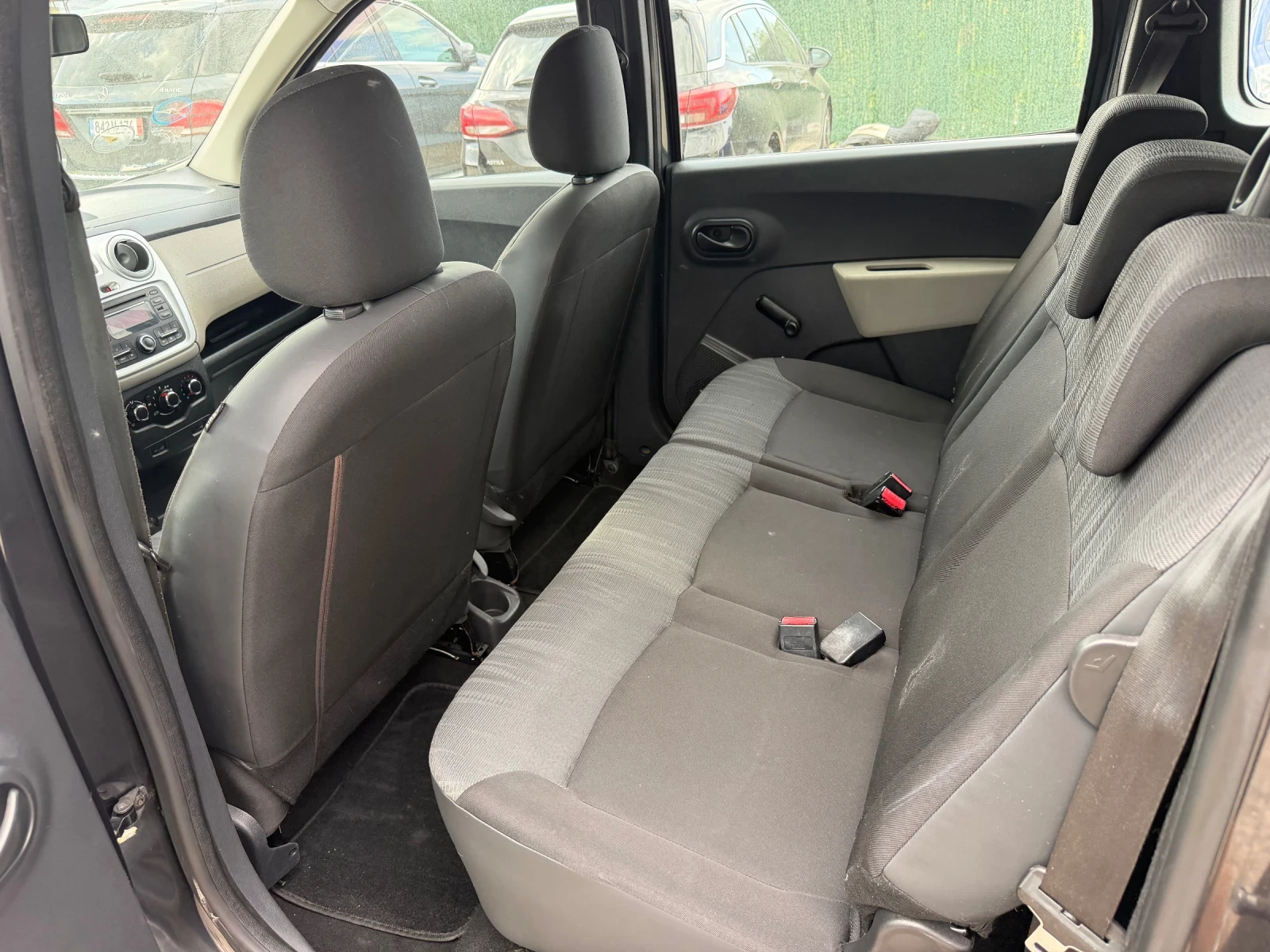 Dacia Lodgy 1.5d/90hp/7 �����/EVRO5B | Mobile.bg � ����������� 12