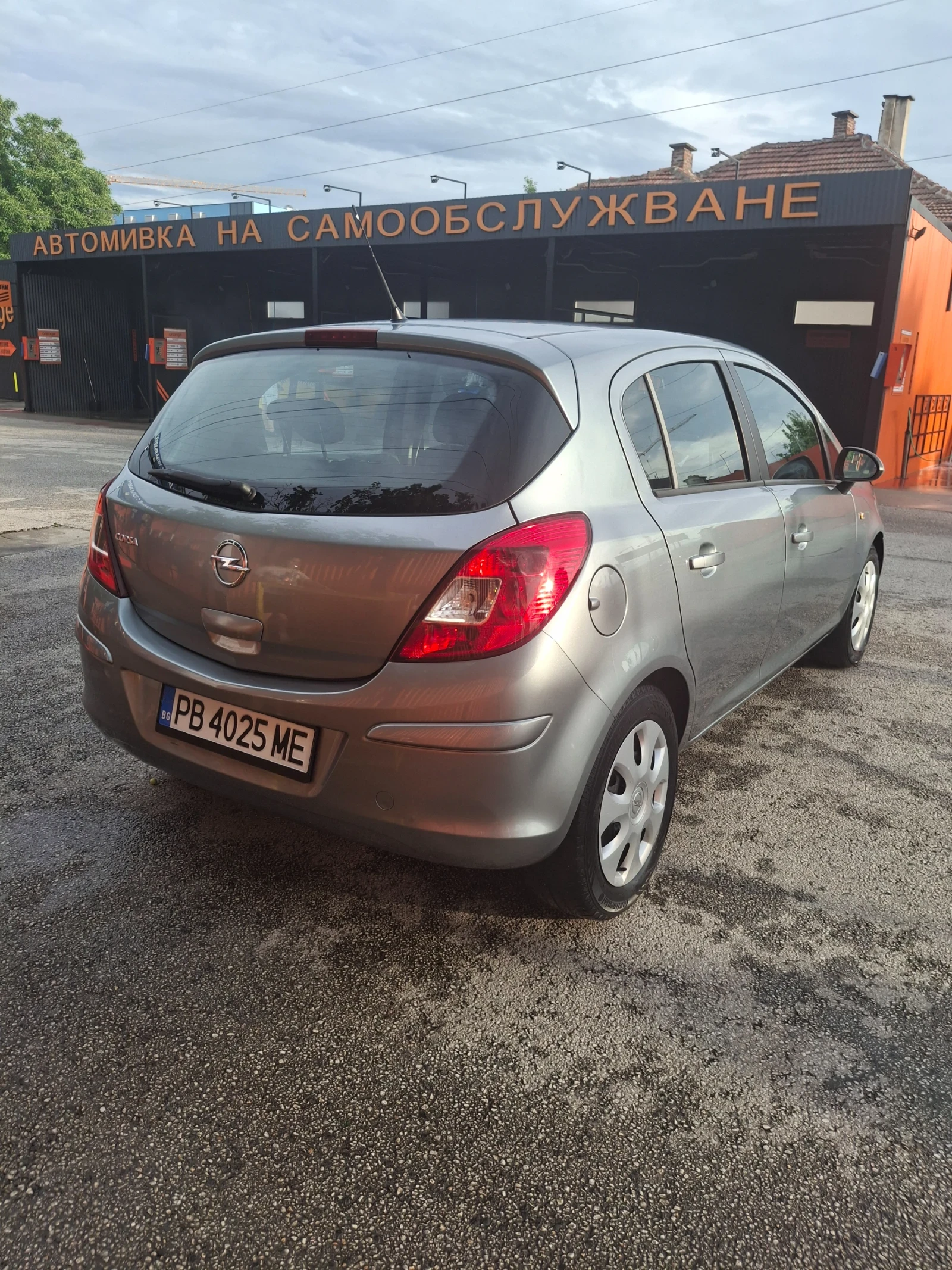Opel Corsa, снимка 5 - Автомобили и джипове - 54905894