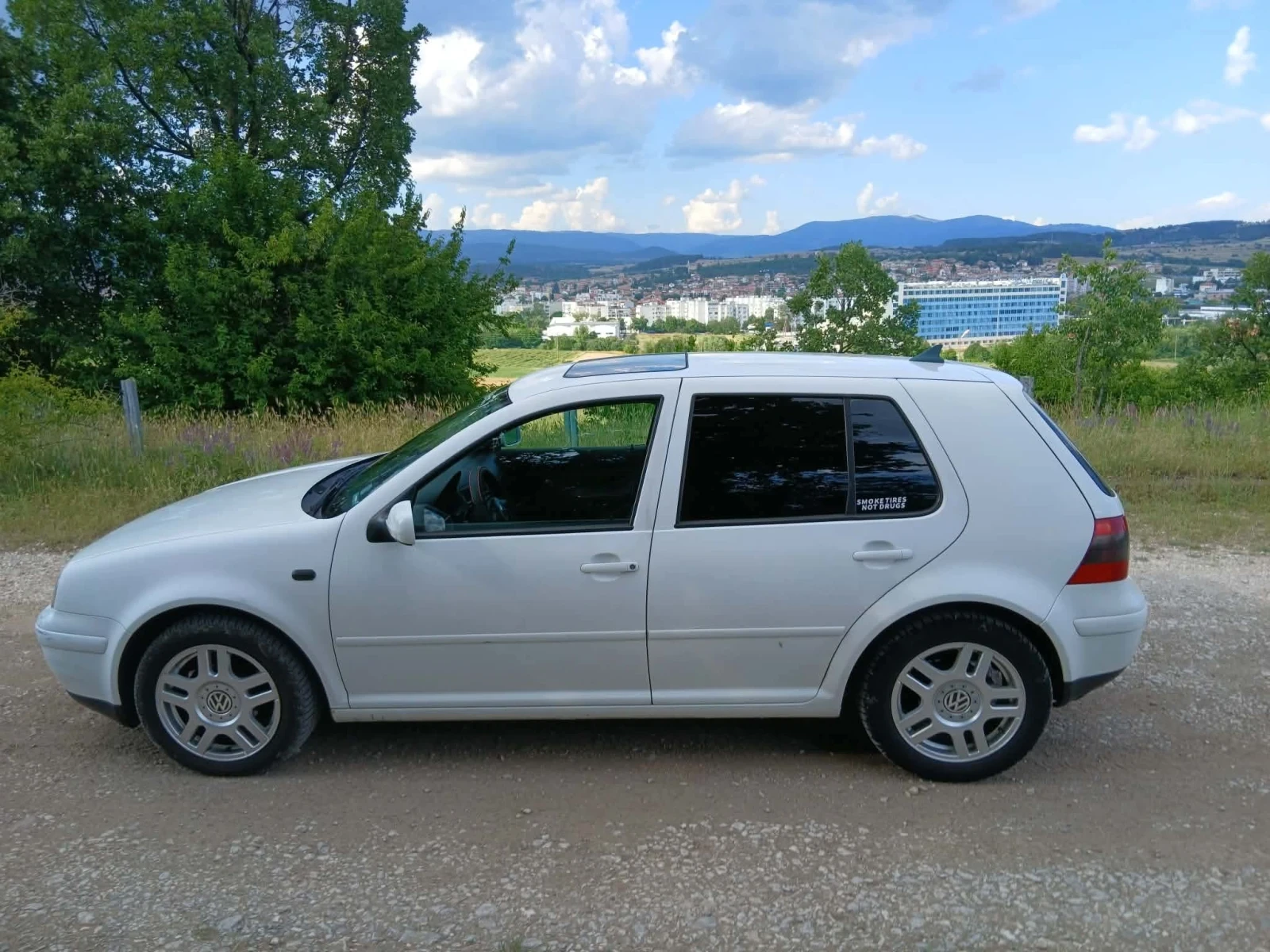VW Golf, снимка 4 - Автомобили и джипове - 54990300