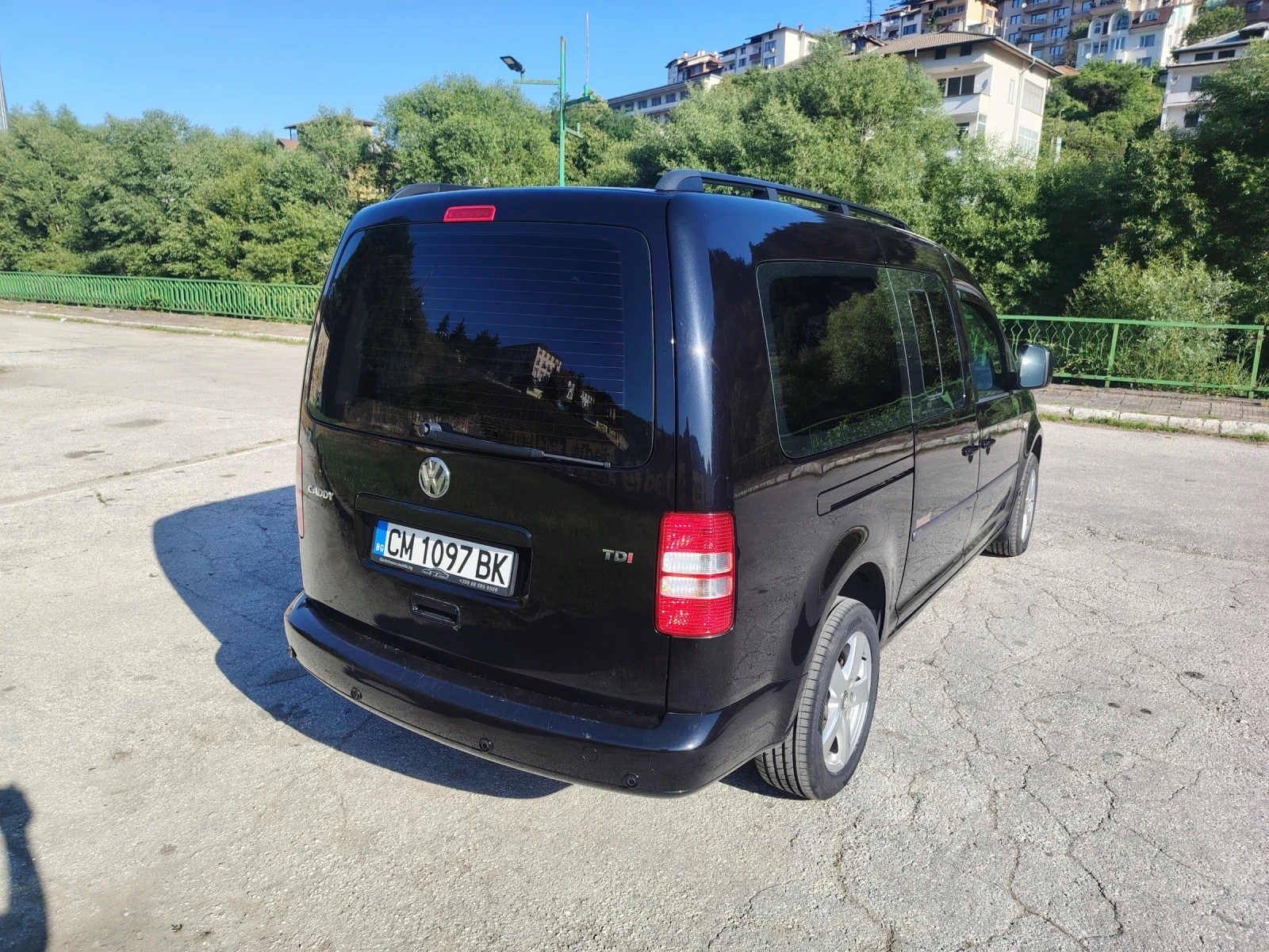 VW Caddy Maxi, снимка 4 - Автомобили и джипове - 55086256