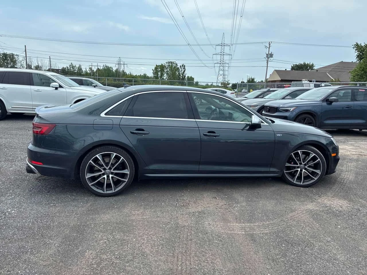 Audi S4 * Progressiv * CARFAX * ОФИЦИАЛЕН ДИЛЪР, снимка 3 - Автомобили и джипове - 55508742