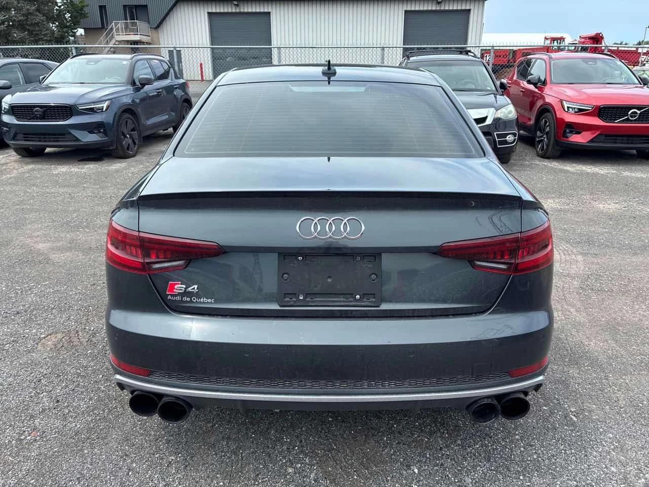 Audi S4 * Progressiv * CARFAX * ОФИЦИАЛЕН ДИЛЪР, снимка 4 - Автомобили и джипове - 55508742