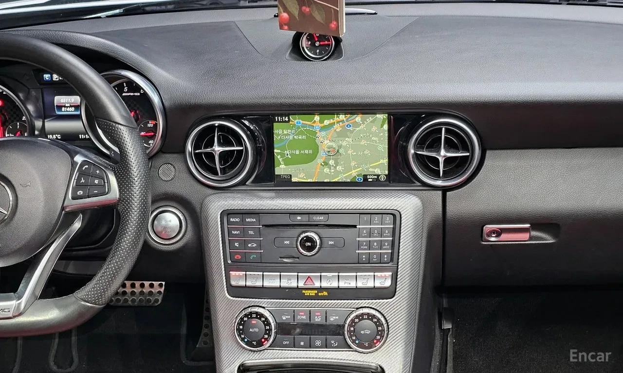 Mercedes-Benz SLC 43AMG* КАМЕРА* ИСТОРИЯ* ЛИЗИНГ, снимка 11 - Автомобили и джипове - 55628052
