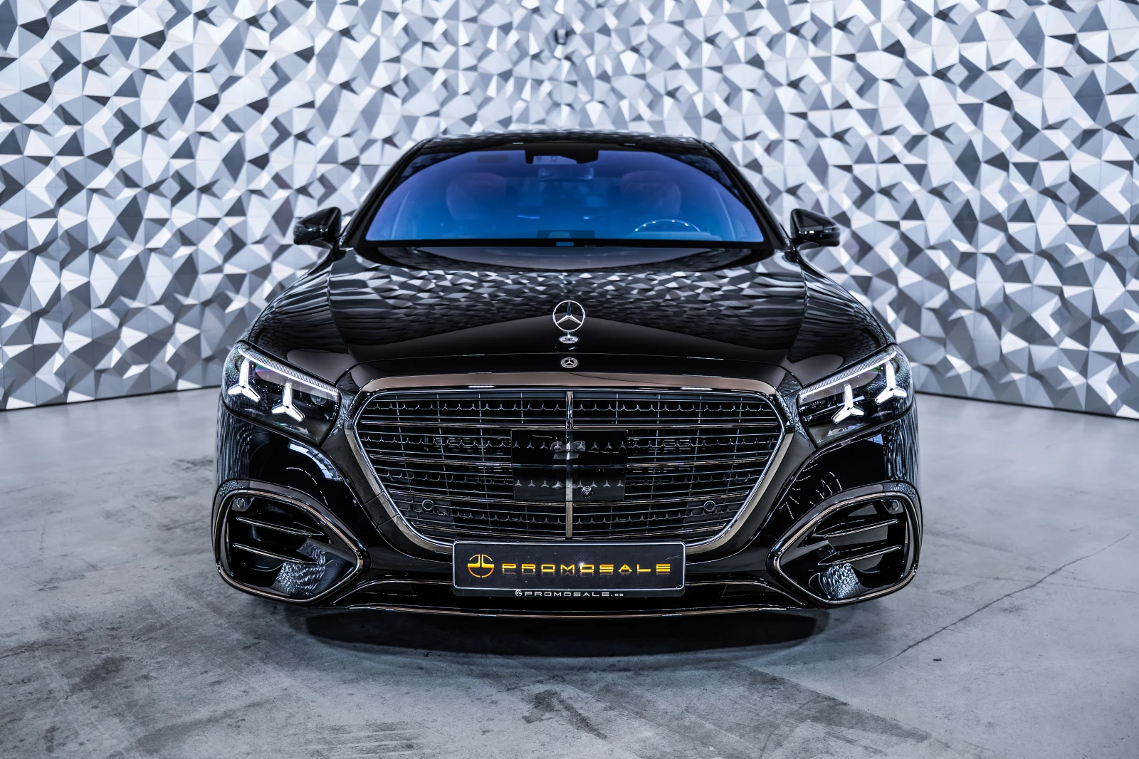 Mercedes-Benz S 580 L 4M AMG* Night* Pano* Burm, снимка 2 - Автомобили и джипове - 55708863