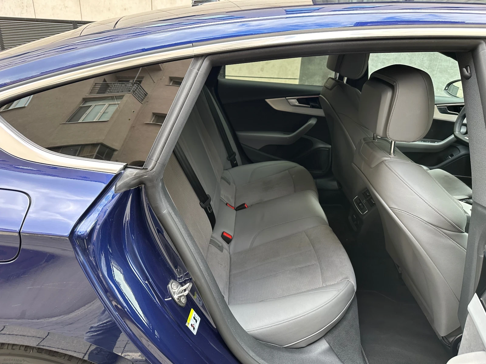 Audi A5 45 TFSI ГАРАНЦИЯ ДО 2028г., снимка 13 - Автомобили и джипове - 55796352
