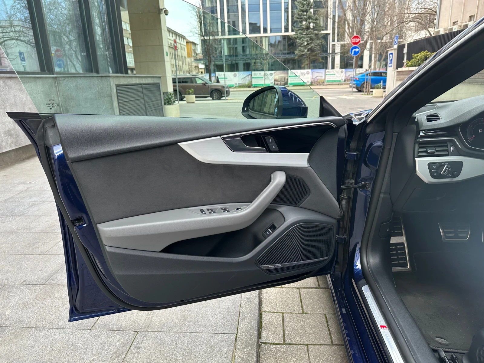 Audi A5 45 TFSI ГАРАНЦИЯ ДО 2028г., снимка 8 - Автомобили и джипове - 55796352