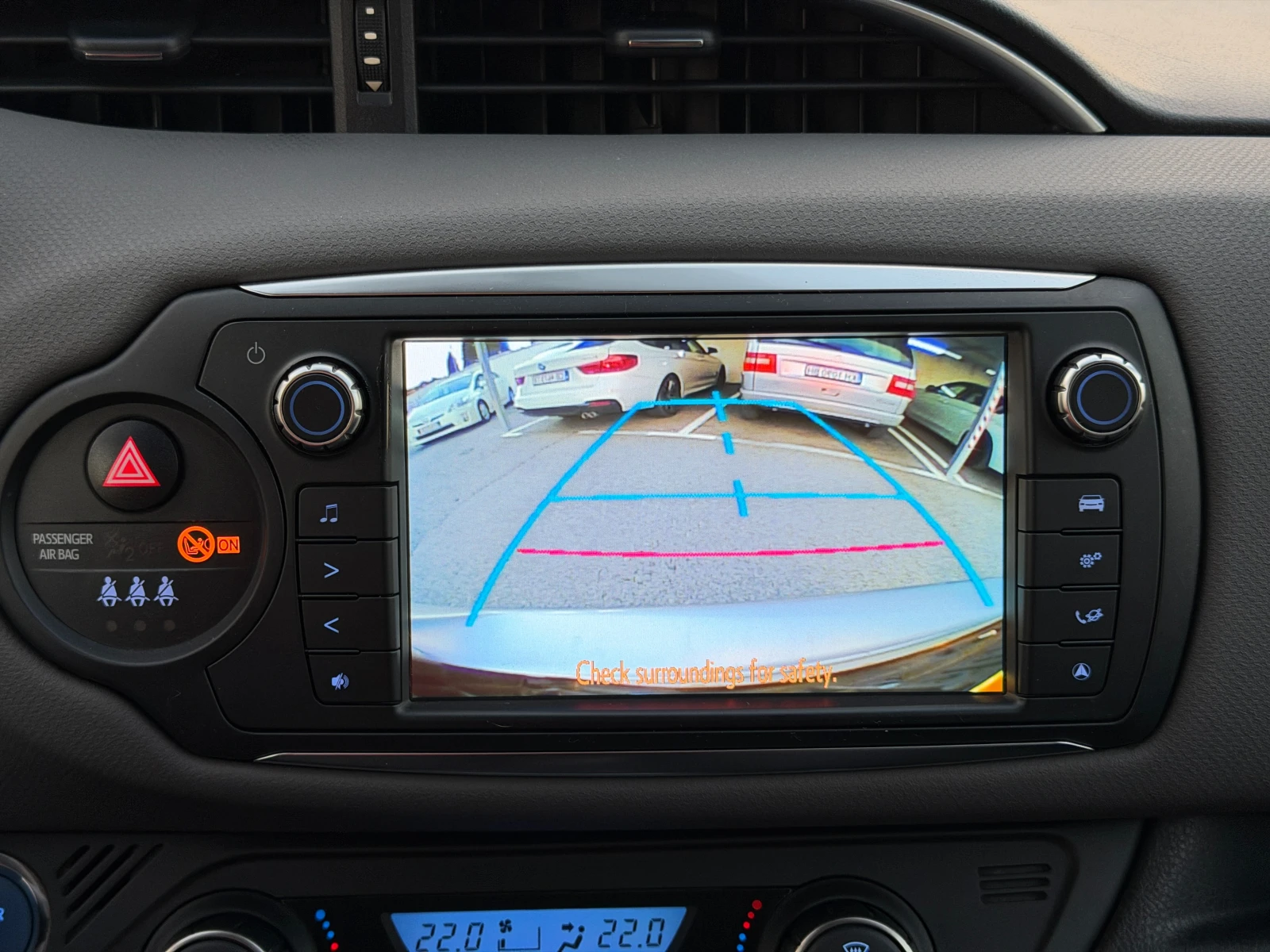 Toyota Yaris Hybrid 69000km | Mobile.bg � ����������� 17