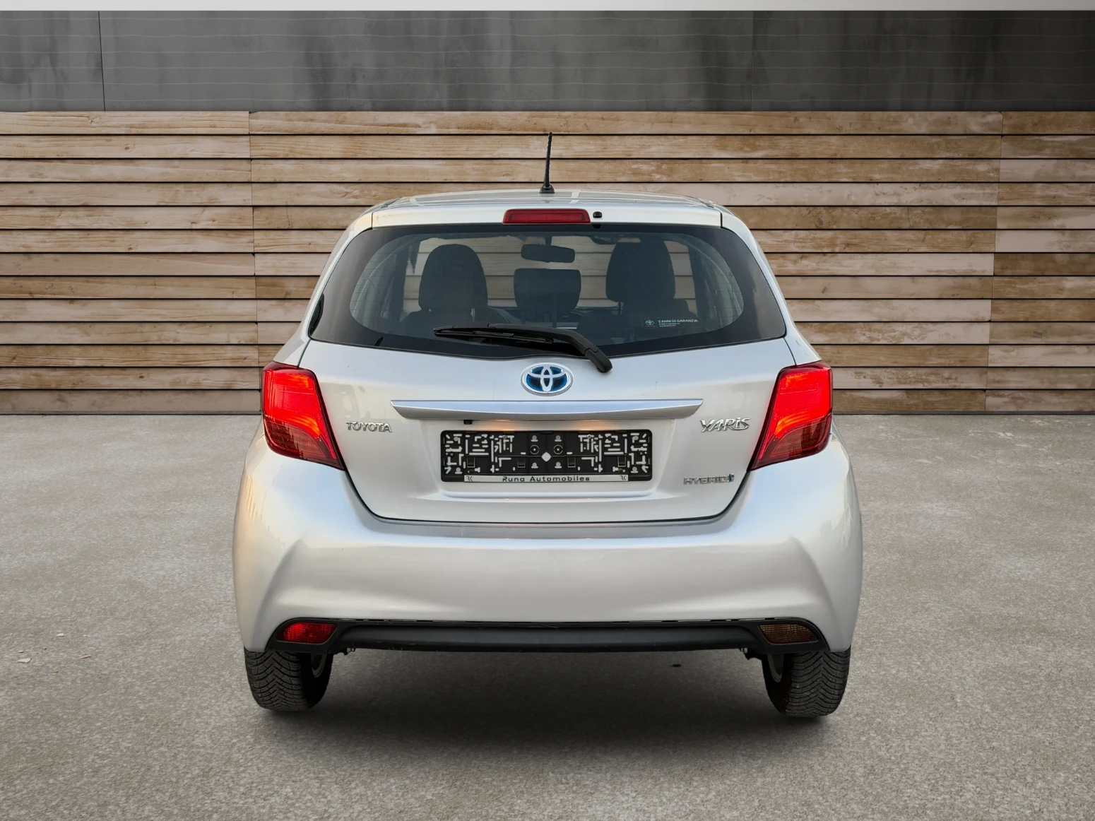 Toyota Yaris Hybrid 69000km | Mobile.bg � ����������� 5