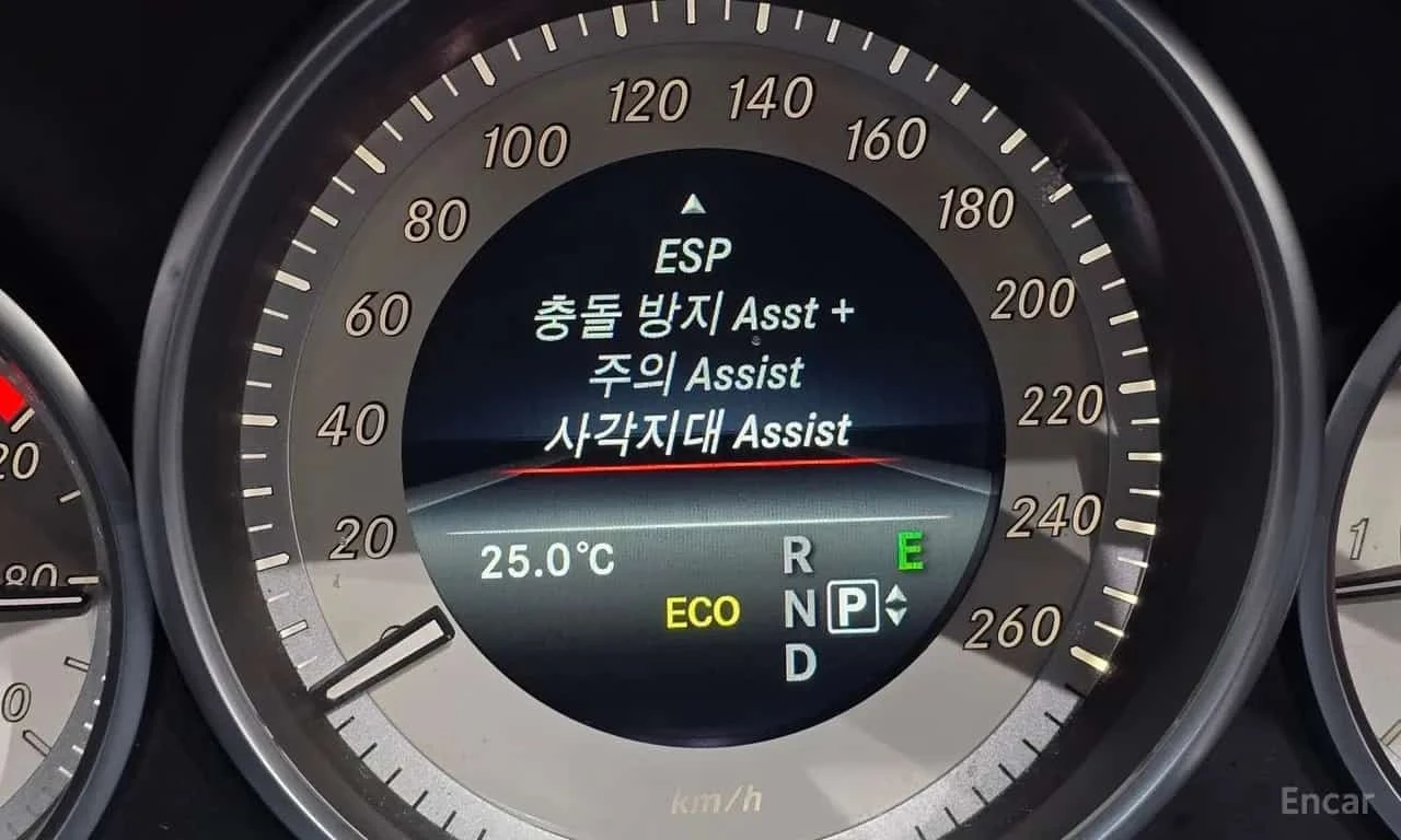 Mercedes-Benz E 220 * E220 Bluetec Avantgarde Sport * ���� �� �� | Mobile.bg � ����������� 14