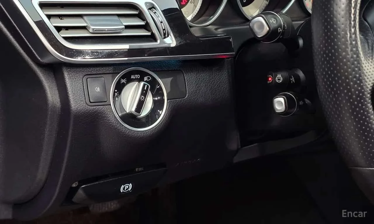Mercedes-Benz E 220 * E220 Bluetec Avantgarde Sport * ���� �� �� | Mobile.bg � ����������� 13