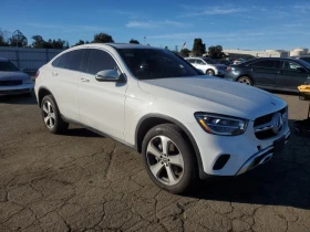  Mercedes-Benz GLC 30...