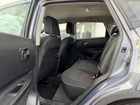 Nissan Qashqai 2.0dCi 4x4 NAVI - 4900 € / 9583.57 лв. - 18637692 11