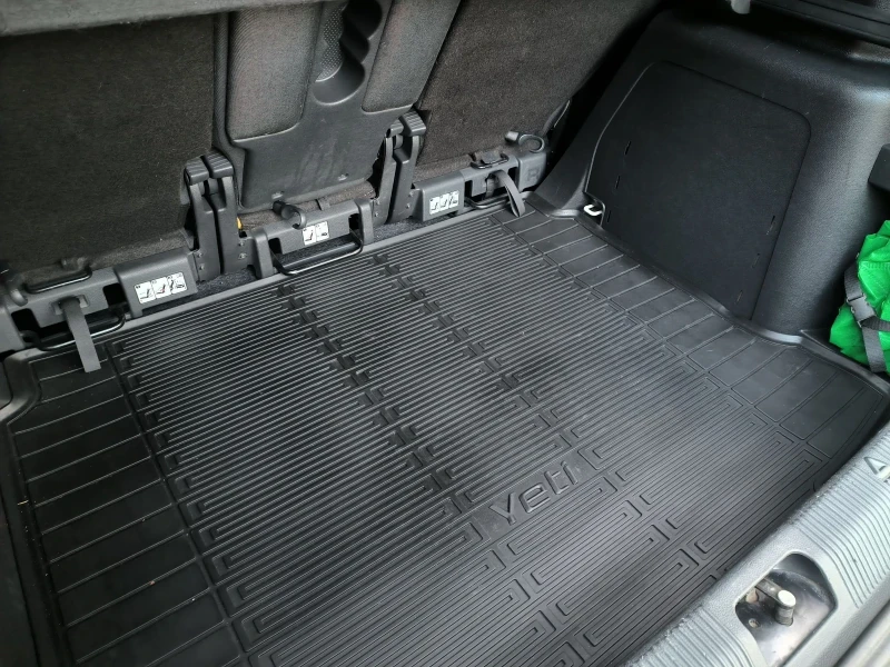 Skoda Yeti 4х4 1.6 TDI 105кс, снимка 10 - Автомобили и джипове - 52881257