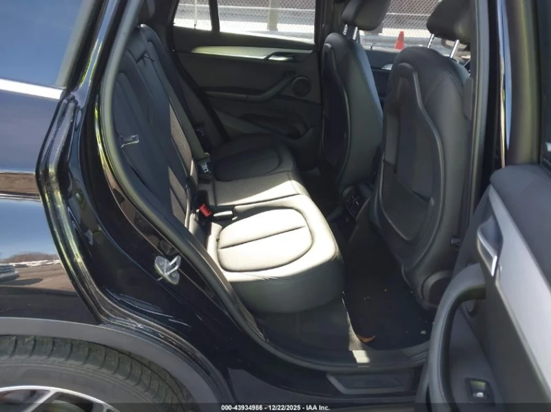 BMW X1 xDrive28I, снимка 8 - Автомобили и джипове - 53466855