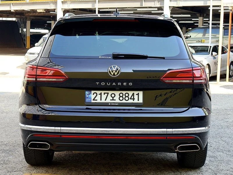 VW Touareg 3.0 Automatic КРАЙНА ЦЕНА: 26910 EUR, снимка 3 - Автомобили и джипове - 55966885