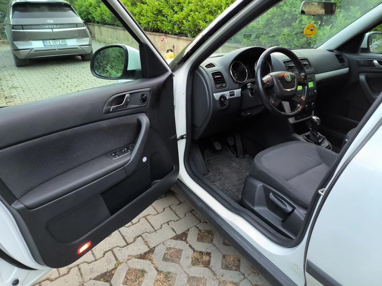 Skoda Yeti 4х4 1.6 TDI 105кс - изображение 4