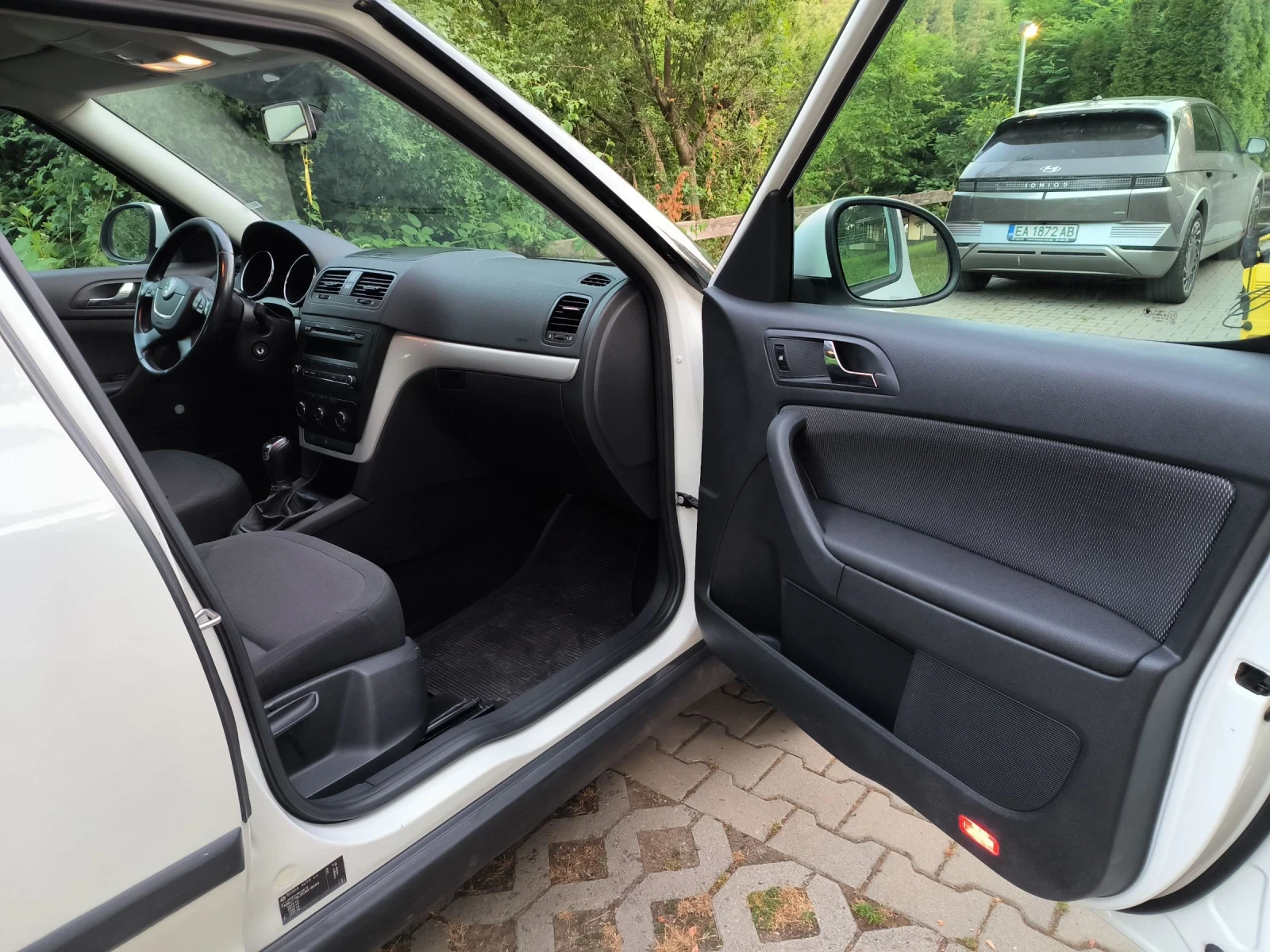 Skoda Yeti 4х4 1.6 TDI 105кс - изображение 6