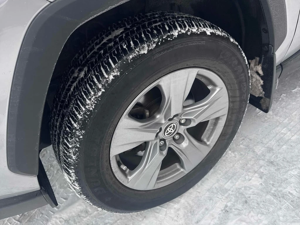 Toyota Rav4 XLE  CARFAX - изображение 7