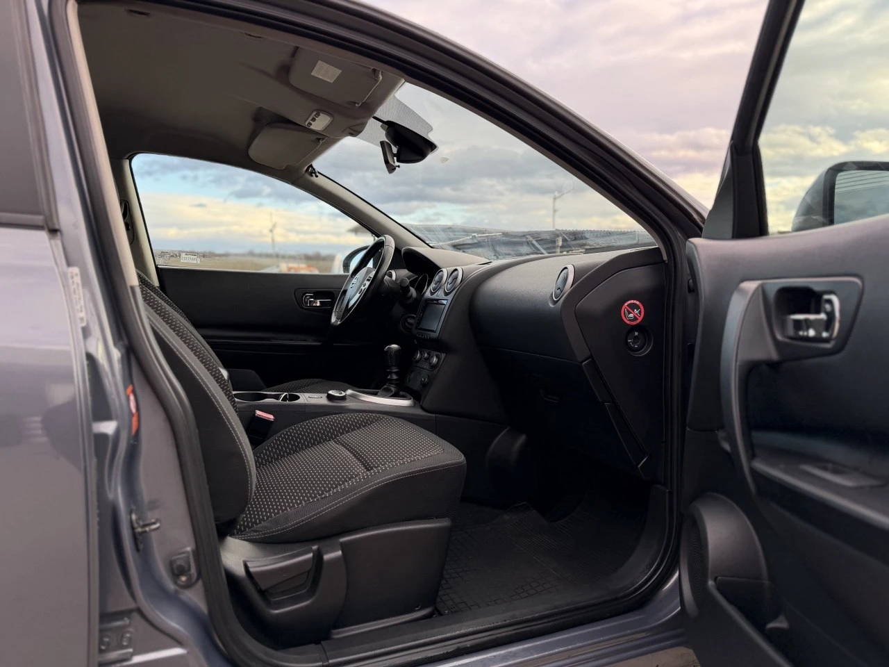 Nissan Qashqai 2.0dCi 4x4 NAVI | Mobile.bg � ����������� 12