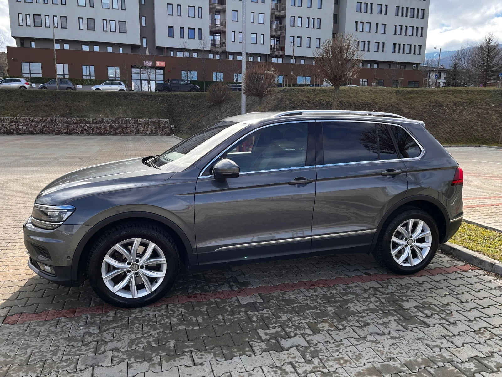 VW Tiguan  - изображение 3