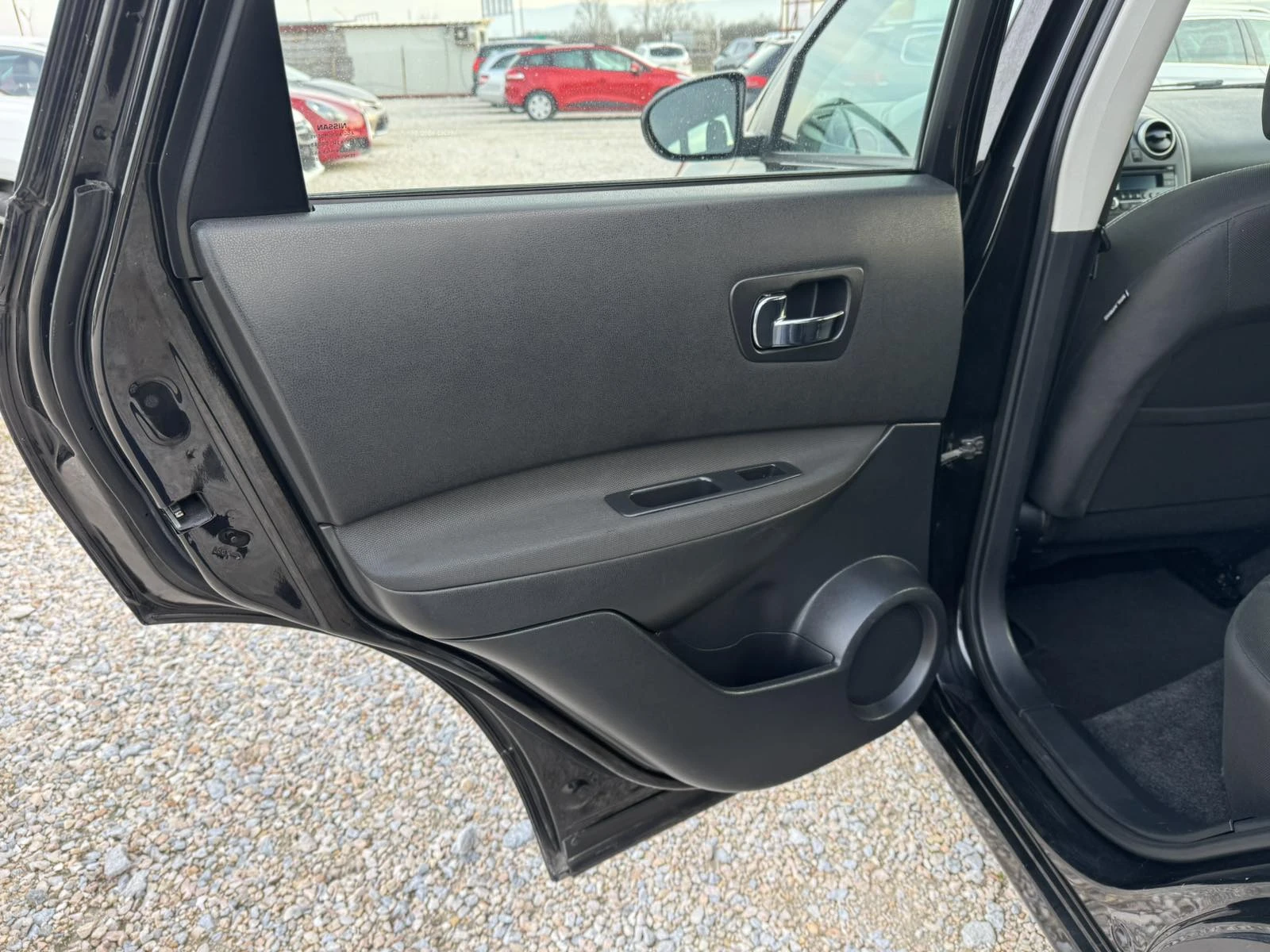 Nissan Qashqai 1.6I GAZ | Mobile.bg � ����������� 7