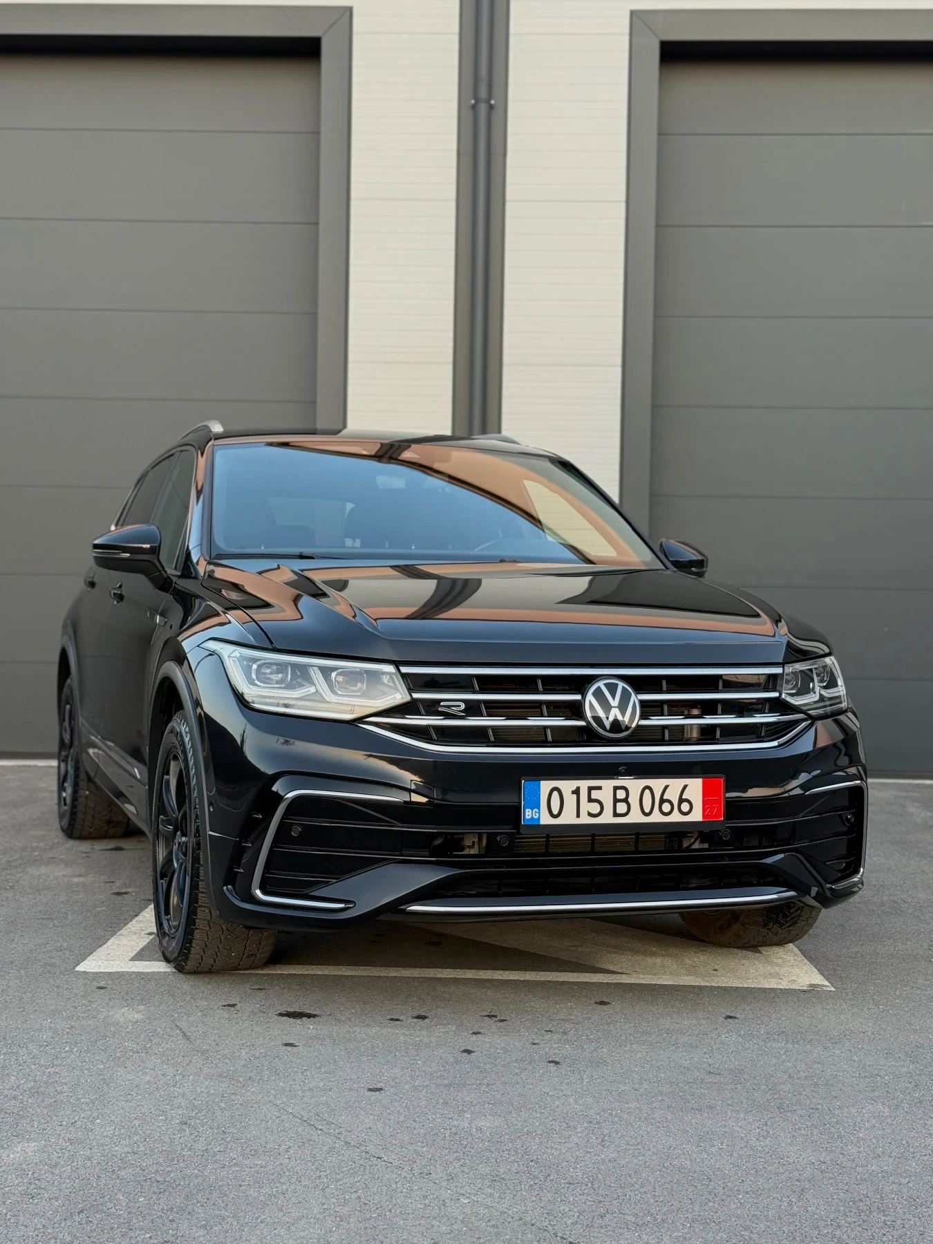 VW Tiguan R-LINE* 4MOTION* BLACK EDITION