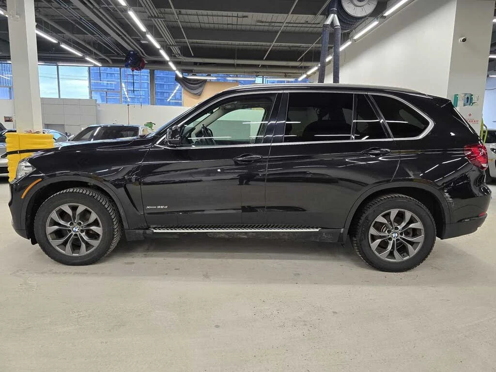 BMW X5 xDrive35d* АвтоКредит* (ЦЕНА ДО БГ), снимка 2 - Автомобили и джипове - 54057869