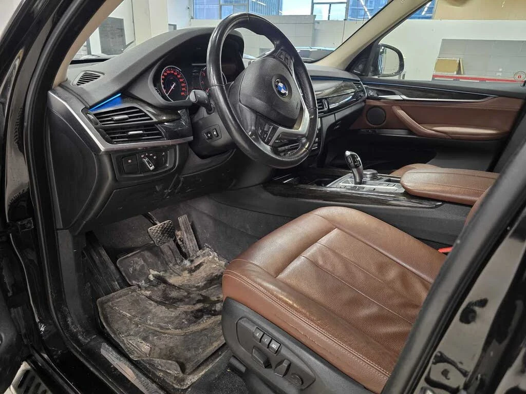 BMW X5 xDrive35d* АвтоКредит* (ЦЕНА ДО БГ), снимка 3 - Автомобили и джипове - 54057869