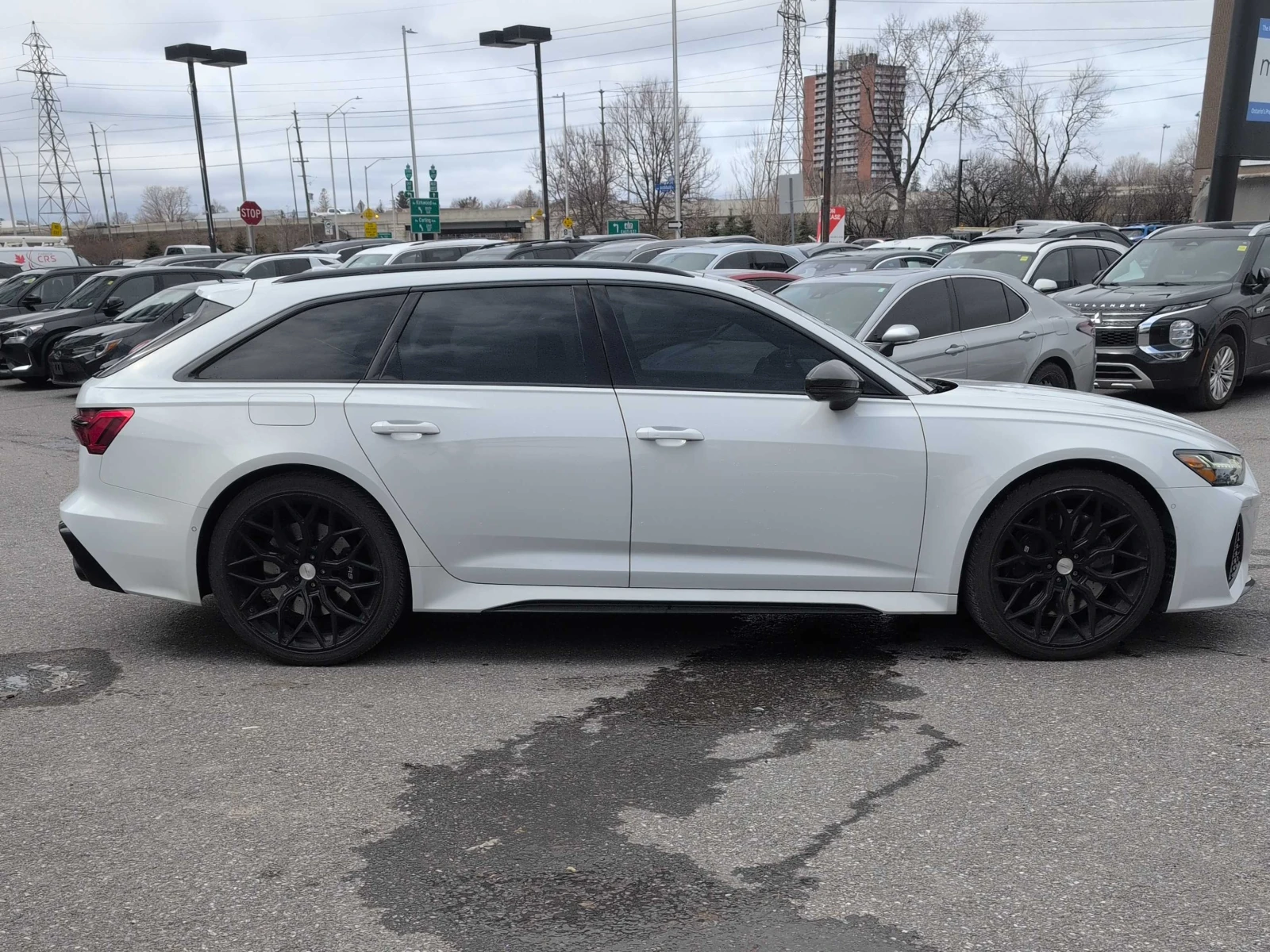 Audi RSQ3, снимка 3 - Автомобили и джипове - 54205214